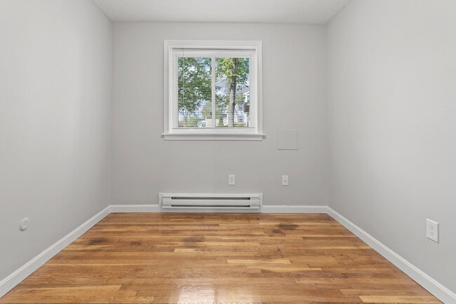 Photo - 491 Huntington Ave