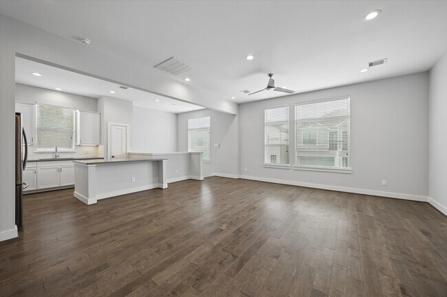 Photo - 2310 Langston St