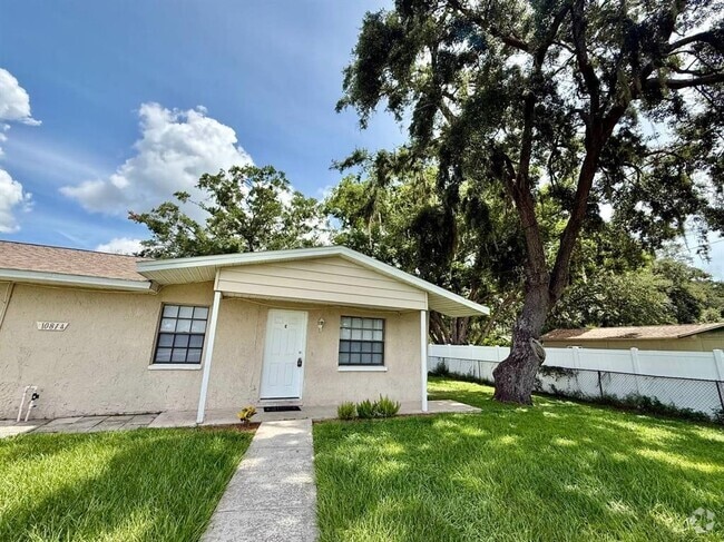 Building Photo - 10812 Hannaway Dr Rental