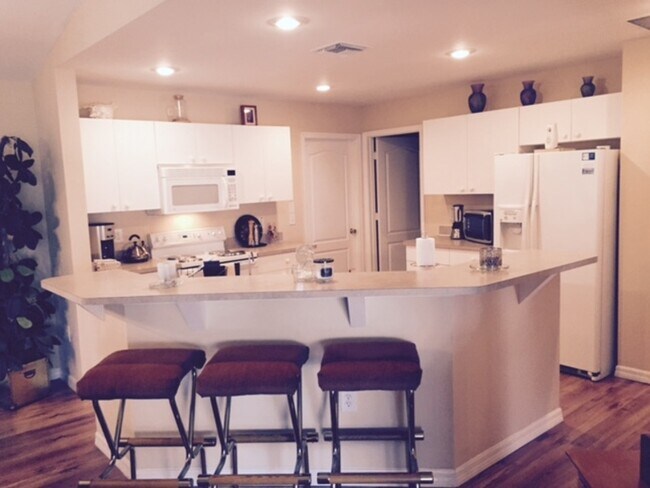 Photo - 5009 Beecher St Casa