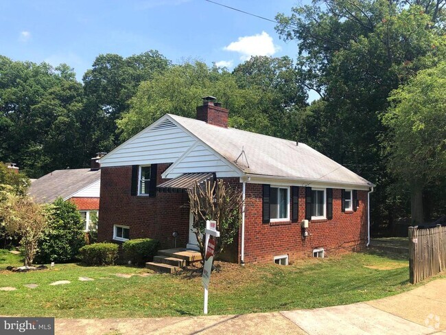 Building Photo - 5650 4th St N Rental