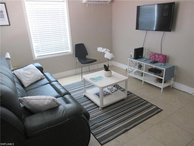 Photo - 778 107th Ave N Unit B