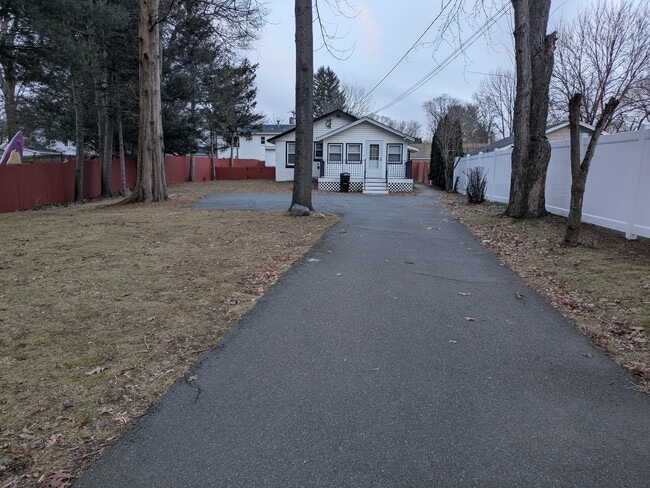 Photo - 383 W Clinton St