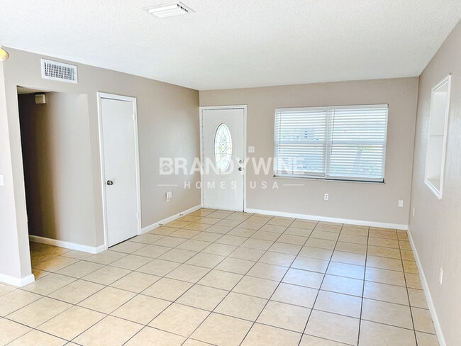 Photo - 3202 Needles Dr