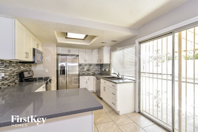 Photo - 3909 Almondwood Dr