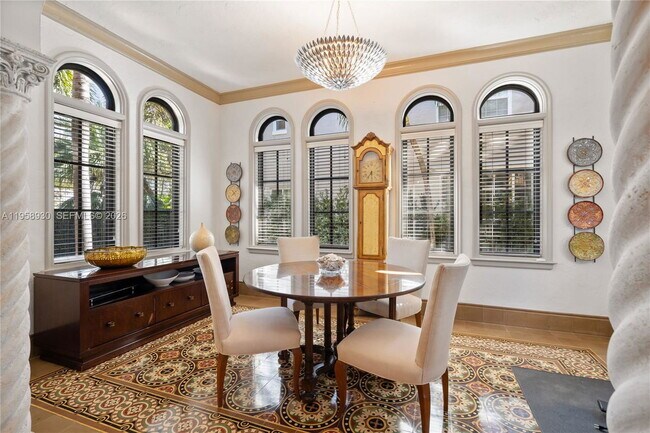 Photo - 2330 Prairie Ave