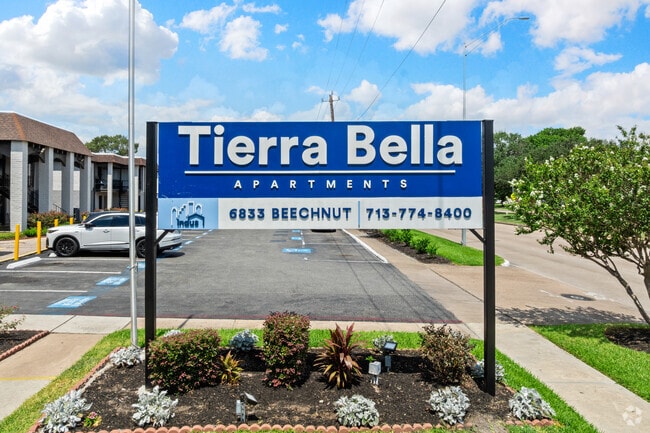 Building Photo - Tierra Bella