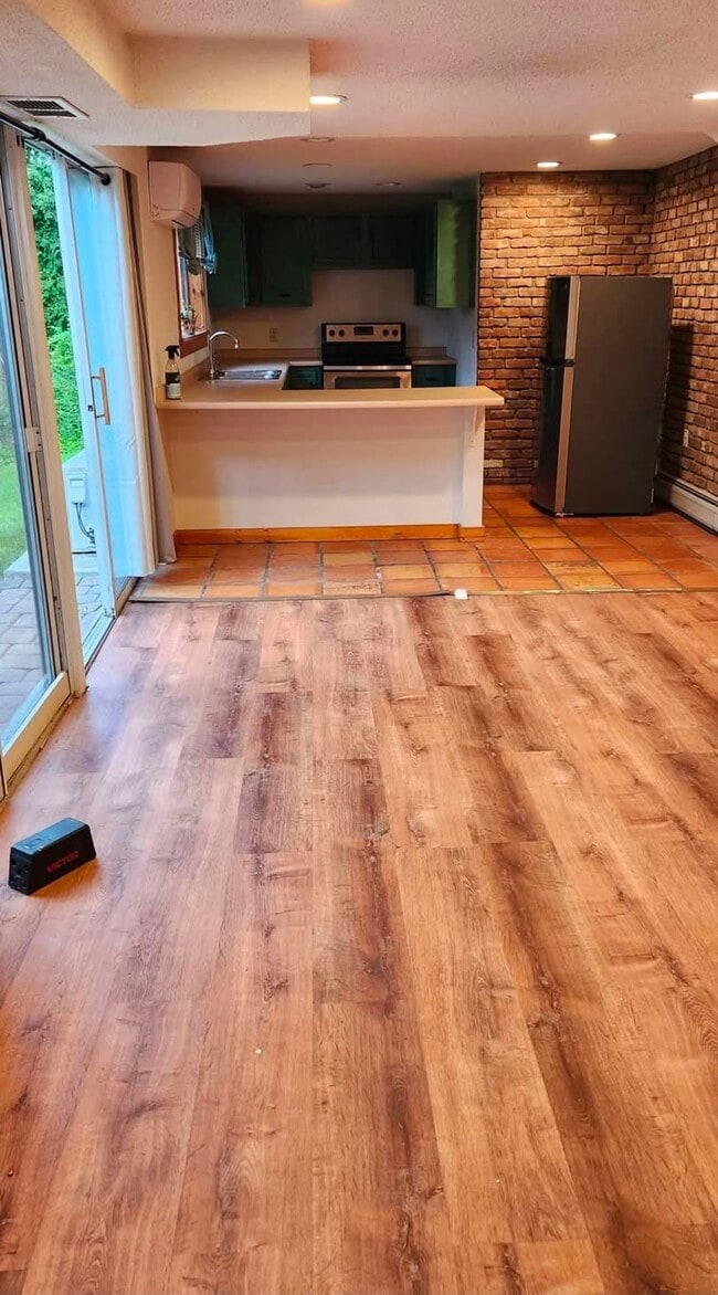 Photo - 84 Clapboard Ridge Rd