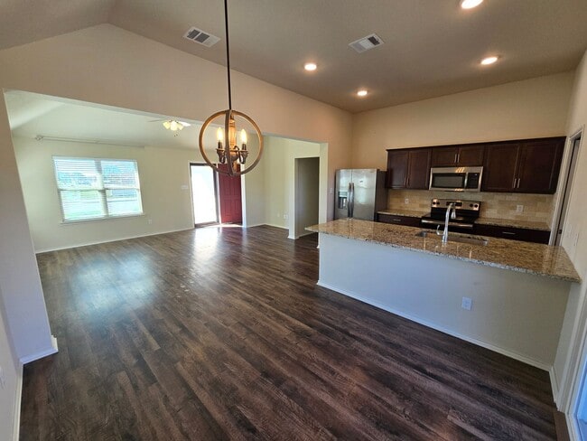 Photo - Cozy 3 Bedroom 2 Bath Home in Navasota!!