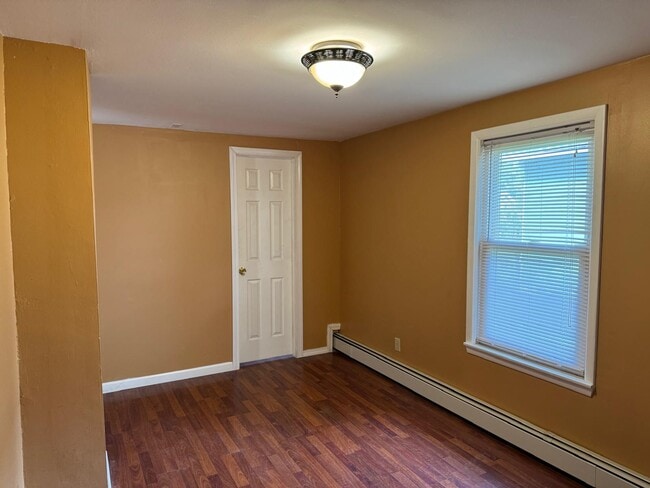 Photo - 14 Court St Unit 2