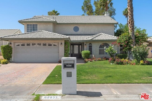 Building Photo - 68933 Risueno Rd