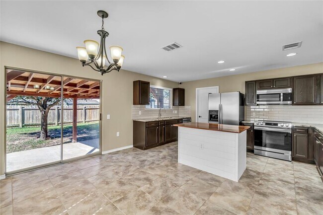 Photo - 4606 Mellow Hollow Dr