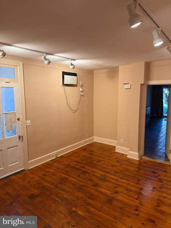 Photo - 20 N Union St Unit B