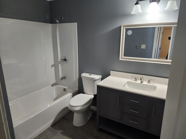 Photo - 604 Zoe Cir Unit 604 A