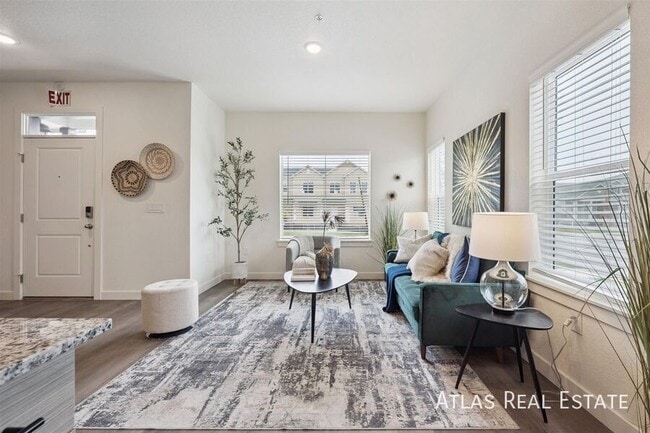 Photo - 617 Leland Aly Unidad 8-617 - Villas West