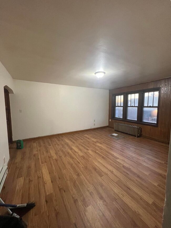 Photo - 4901 S Packard Ave