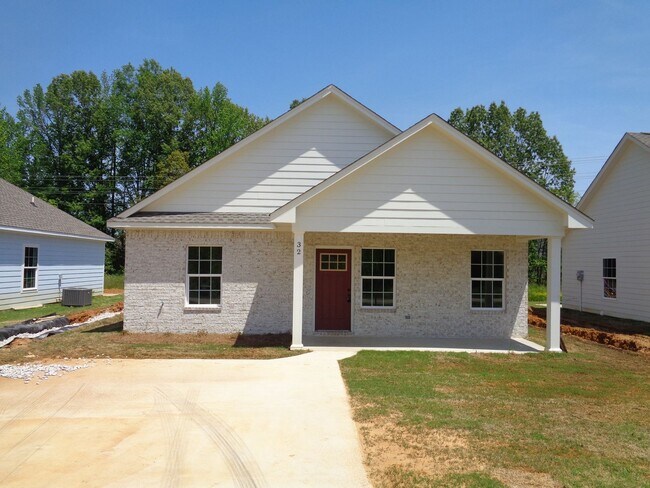 Photo - ****JUST REDUCED****28 Locust Lane, Tupelo...