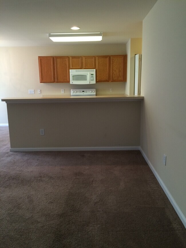 Single Family Home for Rent in Avalon Casas en Alquiler Myrtle