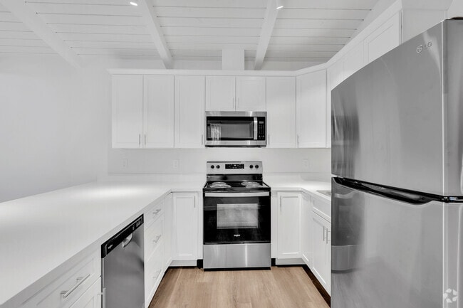 1 habitación, 1 baño - 759 pies cuadrados *Unidad de nueva construcción*