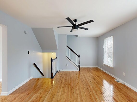 Photo - 8 Rutherford Pl