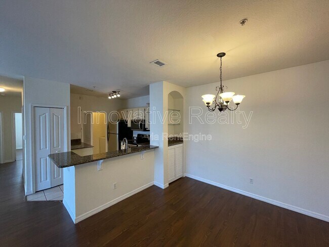 Photo - 2549 Maitland Crossing Way