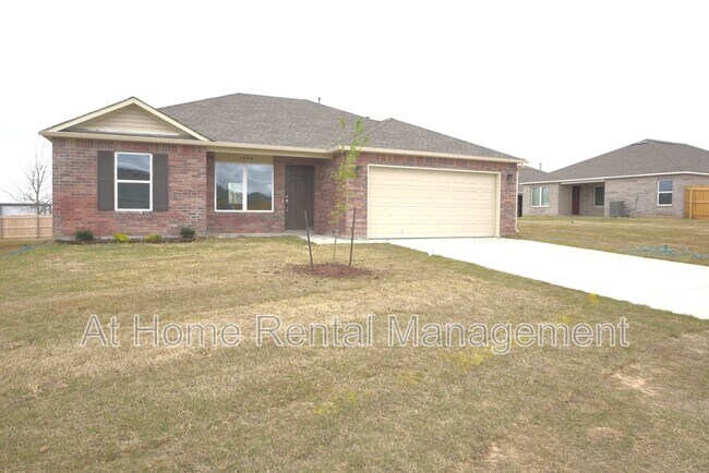 Photo - 3004 S 12th Pl