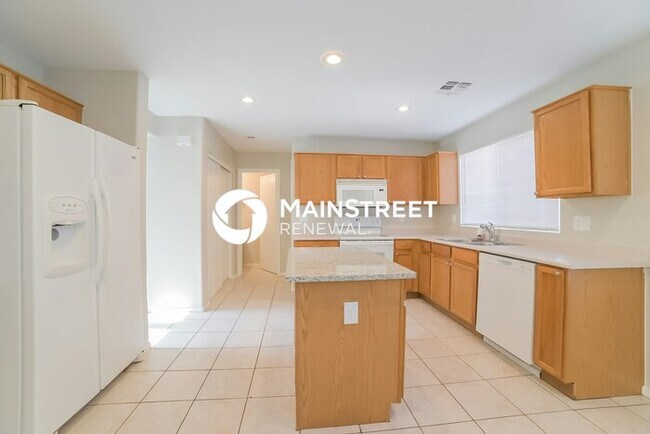 Photo - 4 Bedroom Pet-Friendly Home in Peoria, AZ with Main Street Renewal