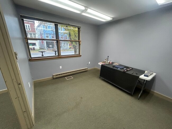 Photo - 197 Main St Unit 1E South