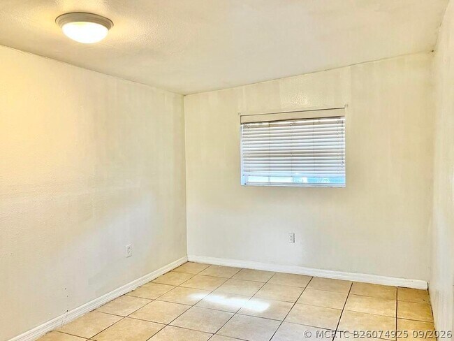 112 Newton Rd