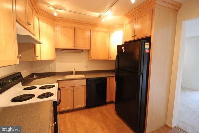 Photo - 3007 Spice Ct