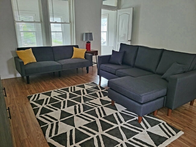 63 Packard Ave Unit #1
