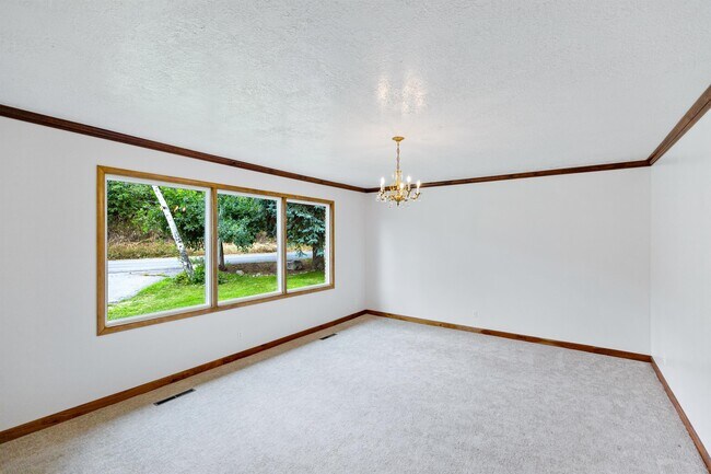 Photo - 650 Canyon Rd