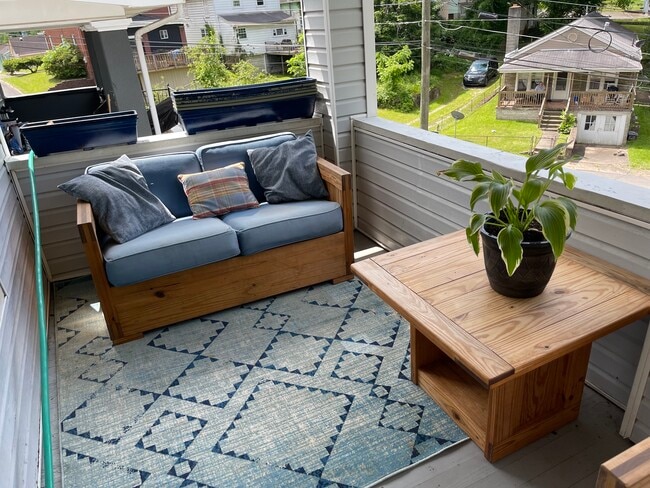 Photo - 504 Glover St