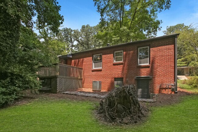 Photo - 3127 Cloverhurst Dr