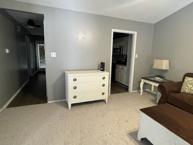Photo - Thousand Oaks Condo Unit 1500 E. Starr Ave. # 306