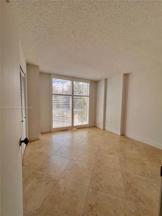 Photo - 17600 N Bay Rd Apartment Unit N304
