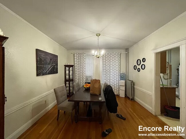 Photo - 86 Maple St Unit 1