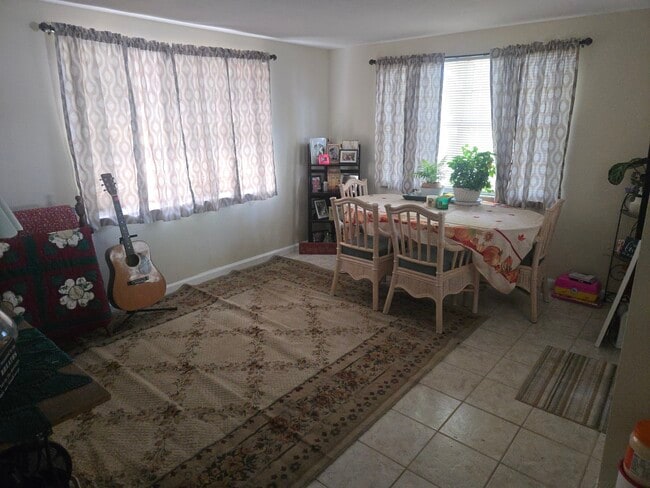 Photo - 9621 Shamokin Ln