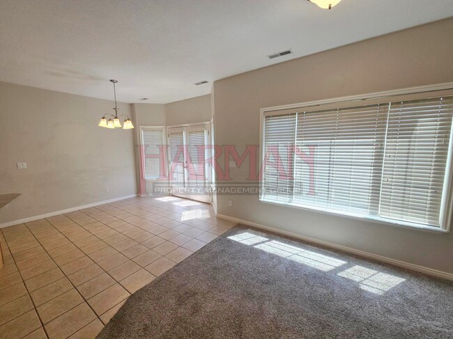 Photo - 269 Sunshine Dr