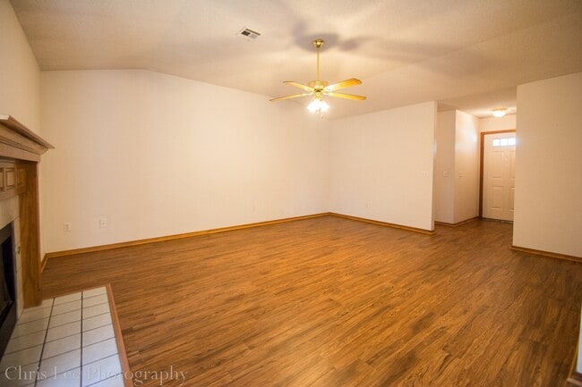 Photo - Very Well Kept 3BR/2BA home in Wedington Area! Great location, great yard! Ready for showings!