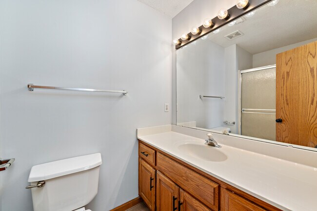 Allen Court - Allen Court