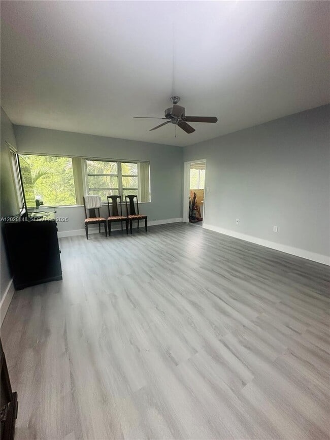 Photo - 9175 SW 77th Ave Unidad 306