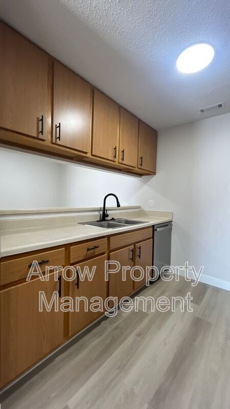 Photo - 2340 N 44th St Condo Unit 12