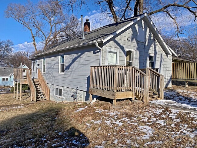 Building Photo - 4657 Camden Ave Rental