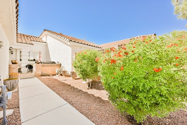 Photo - Summerlin - Single Story Townhome -