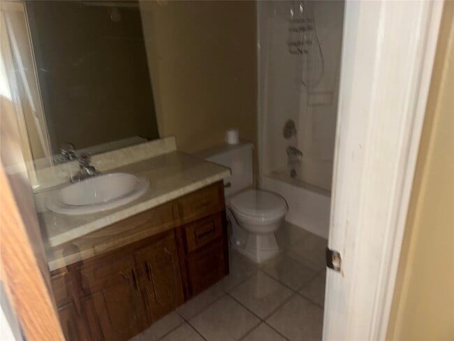 Photo - 1600 Grandview Dr