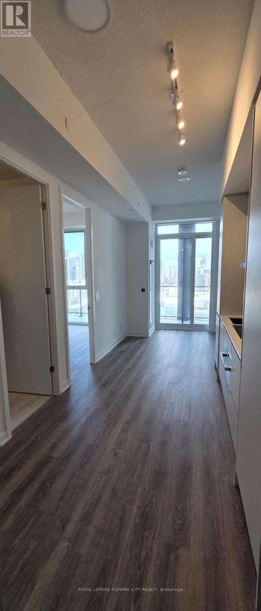 Photo - 180 Front St E Unité 2301