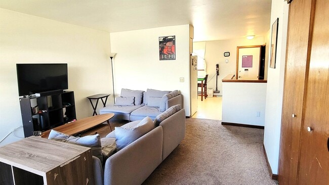 Photo - 4015 Claire St