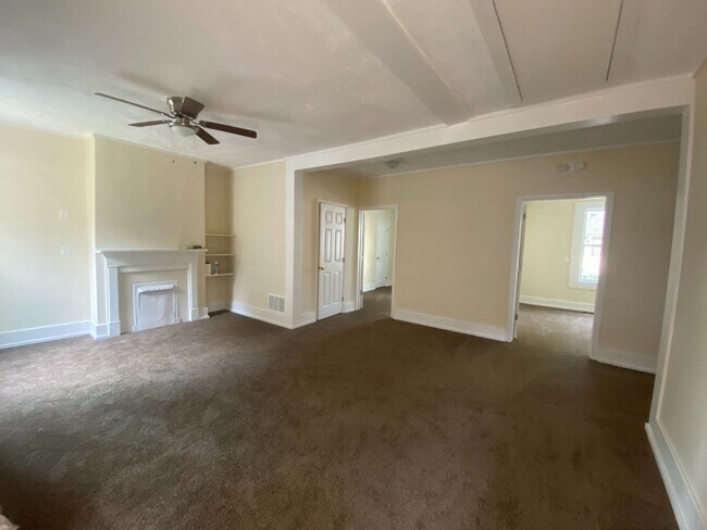 Photo - 4 Poplar St Unit 4 B Poplar Street