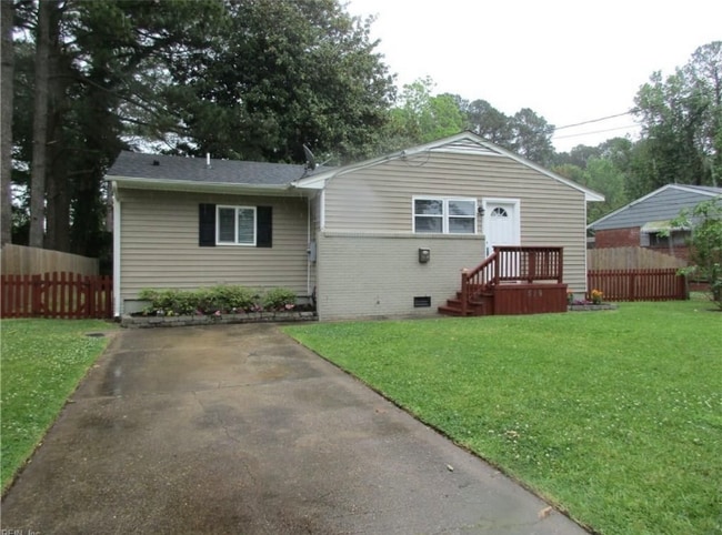 Photo - 519 McLean St